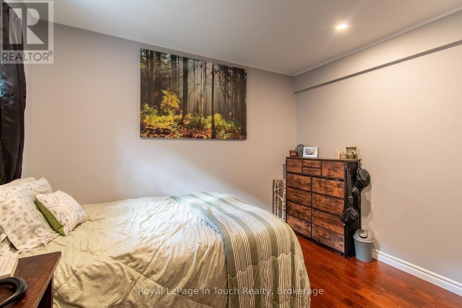 58 OLIVER DRIVE - Image 32