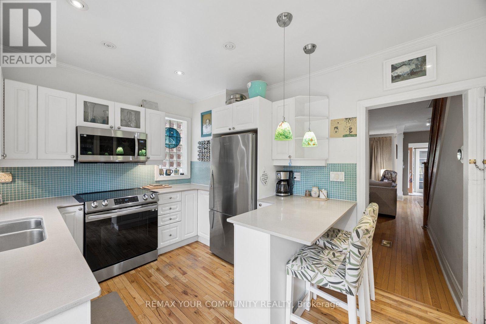 88 WEST LYNN AVENUE - 9