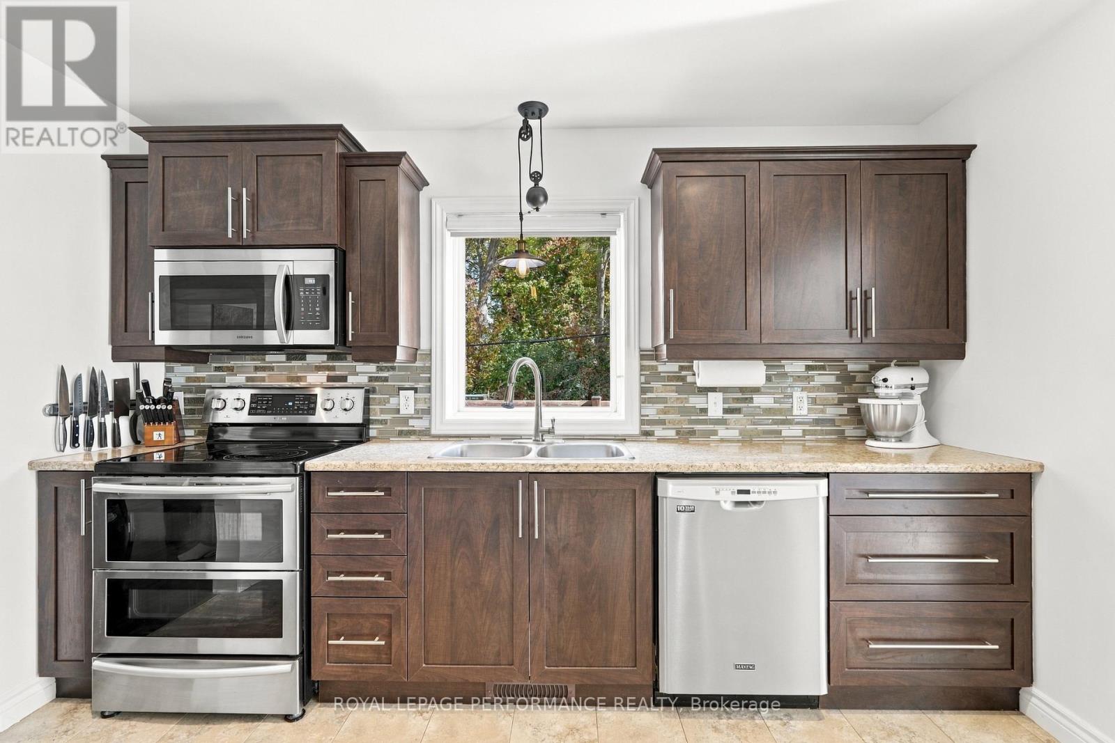 523 GASCON STREET - Image 12
