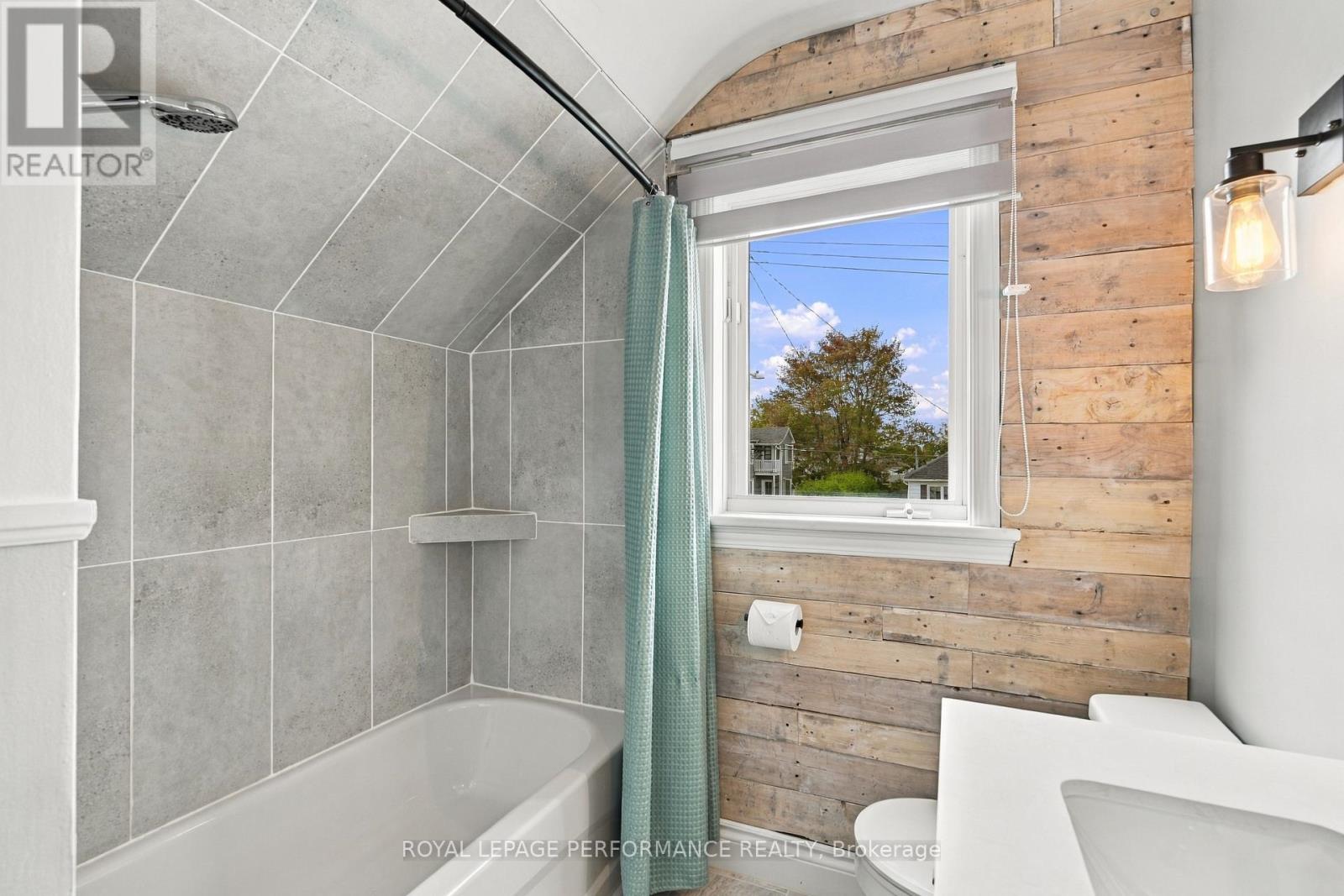 523 GASCON STREET - Image 34