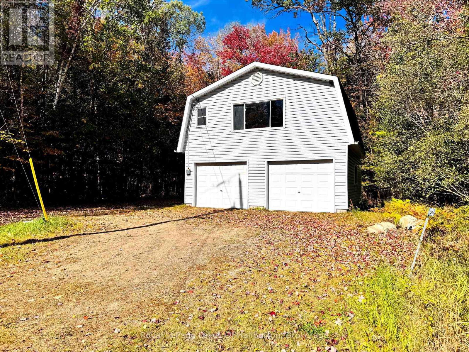 1062 LEBLANC TRAIL - Image 33