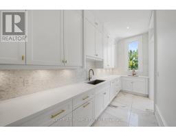 16 Sirona's Lane, Aurora, ON L4G7Y7 Photo 18