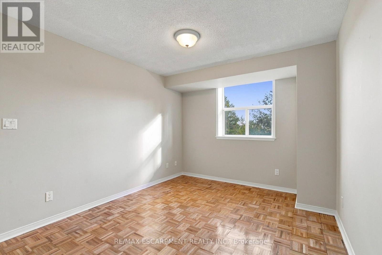 223- 7373 Martingrove Road, Vaughan, ON photo 14