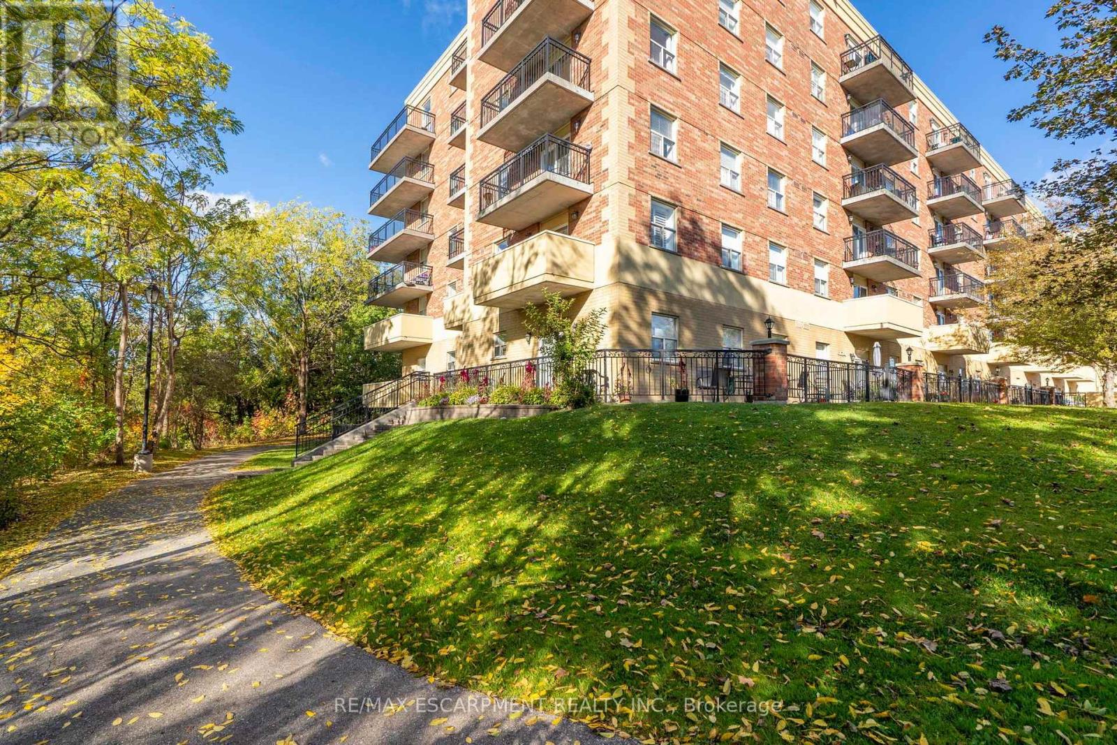 #223 7373 MARTINGROVE ROAD - 30