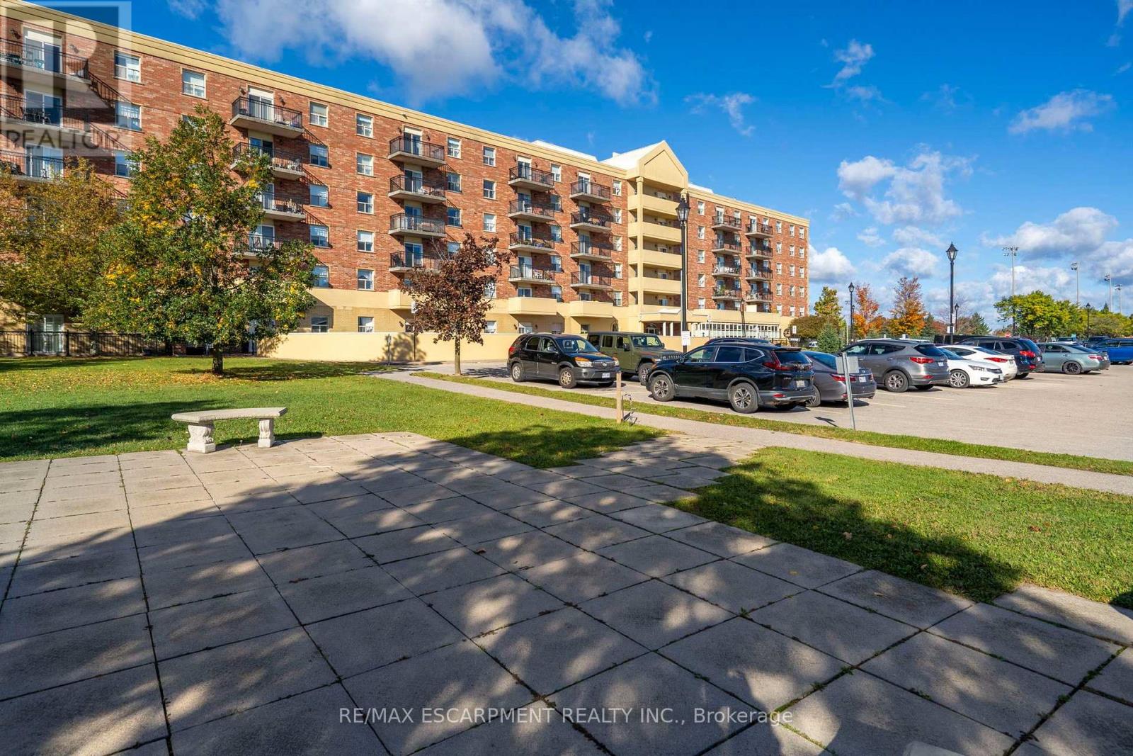 #223 7373 MARTINGROVE ROAD - 32