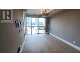 #704 - 88 Promenade Circle, Vaughan, ON L4J9A4 Photo 13