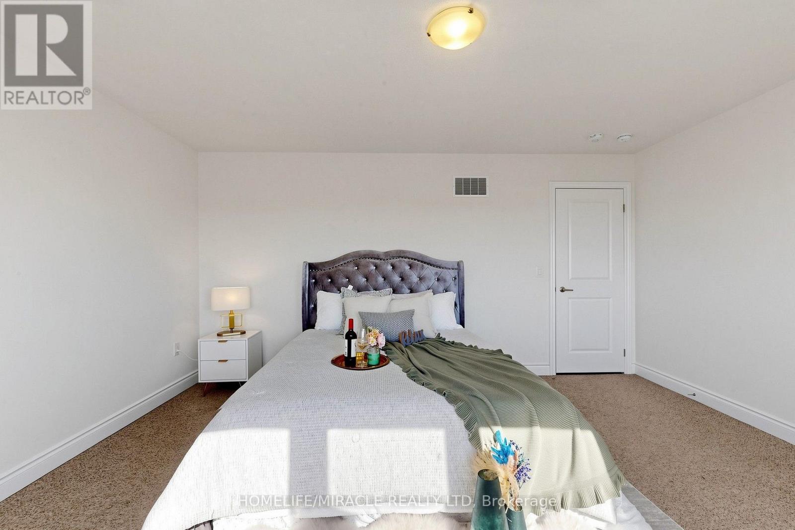 69 Season Crescent, Wasaga Beach, ON photo 23