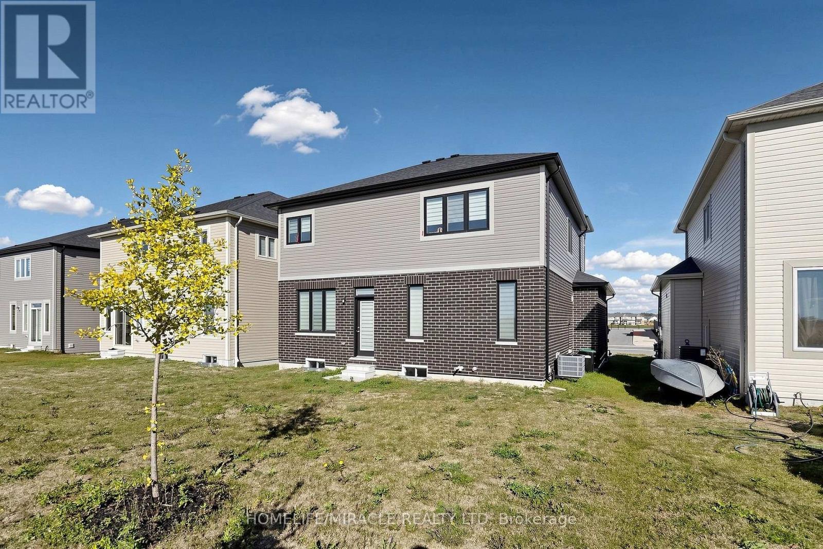 69 Season Crescent, Wasaga Beach, ON photo 37