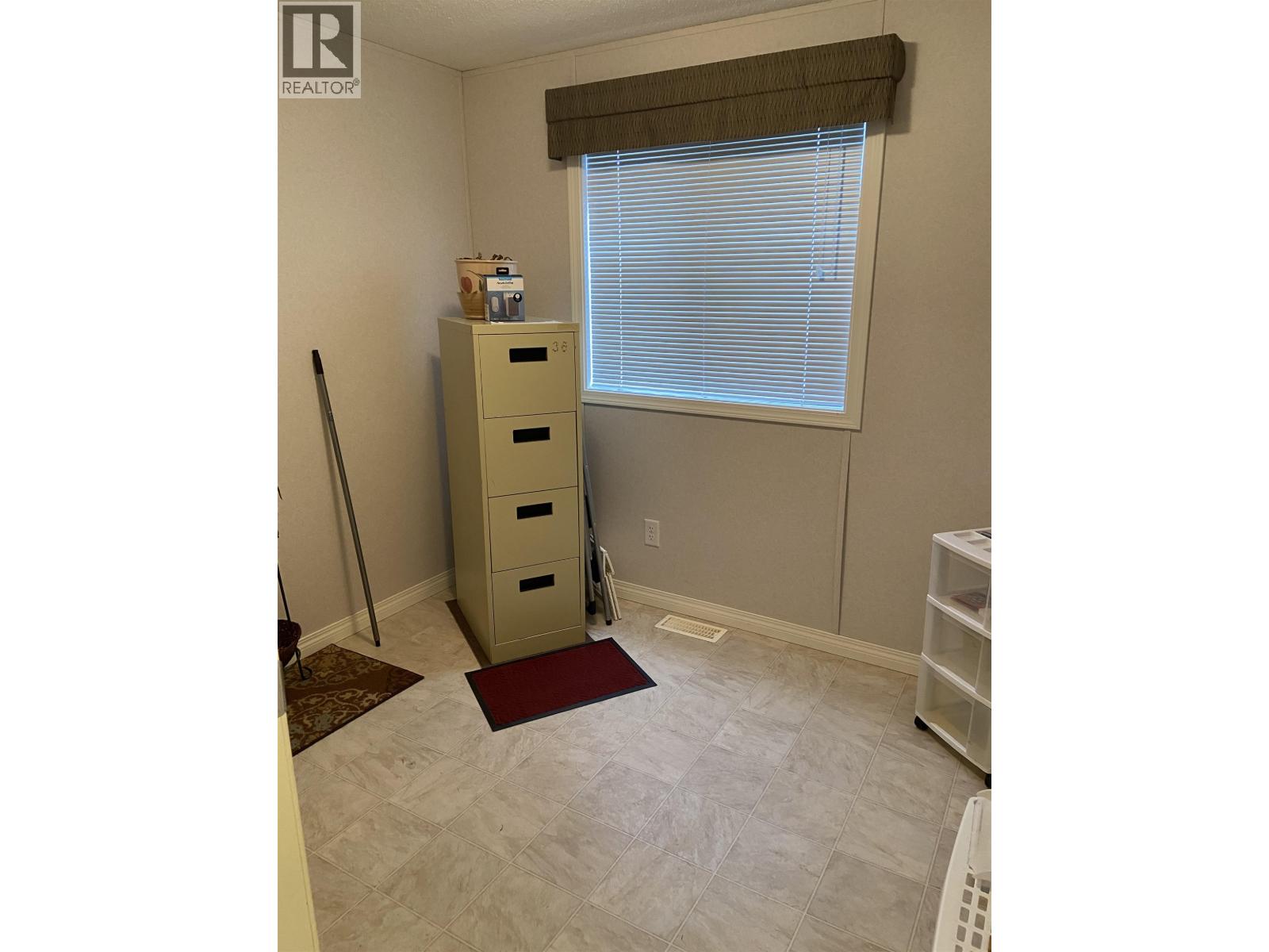 #102-3614 KALUM Street, Terrace