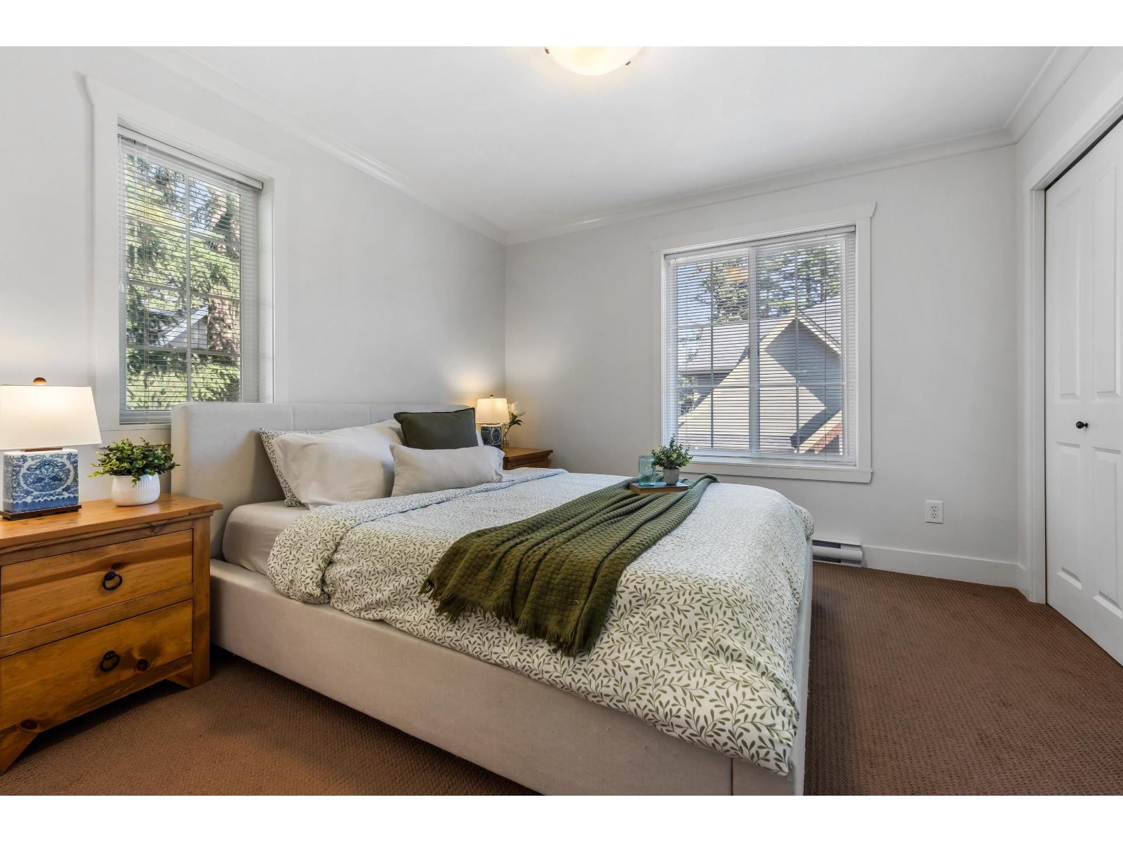3 Bed, 2 Bath House for Sale in Chilliwack – 23 5805 SAPPERS WAY, Garrison Crossing, Chilliwack – MLS# R3173470 - Image 25