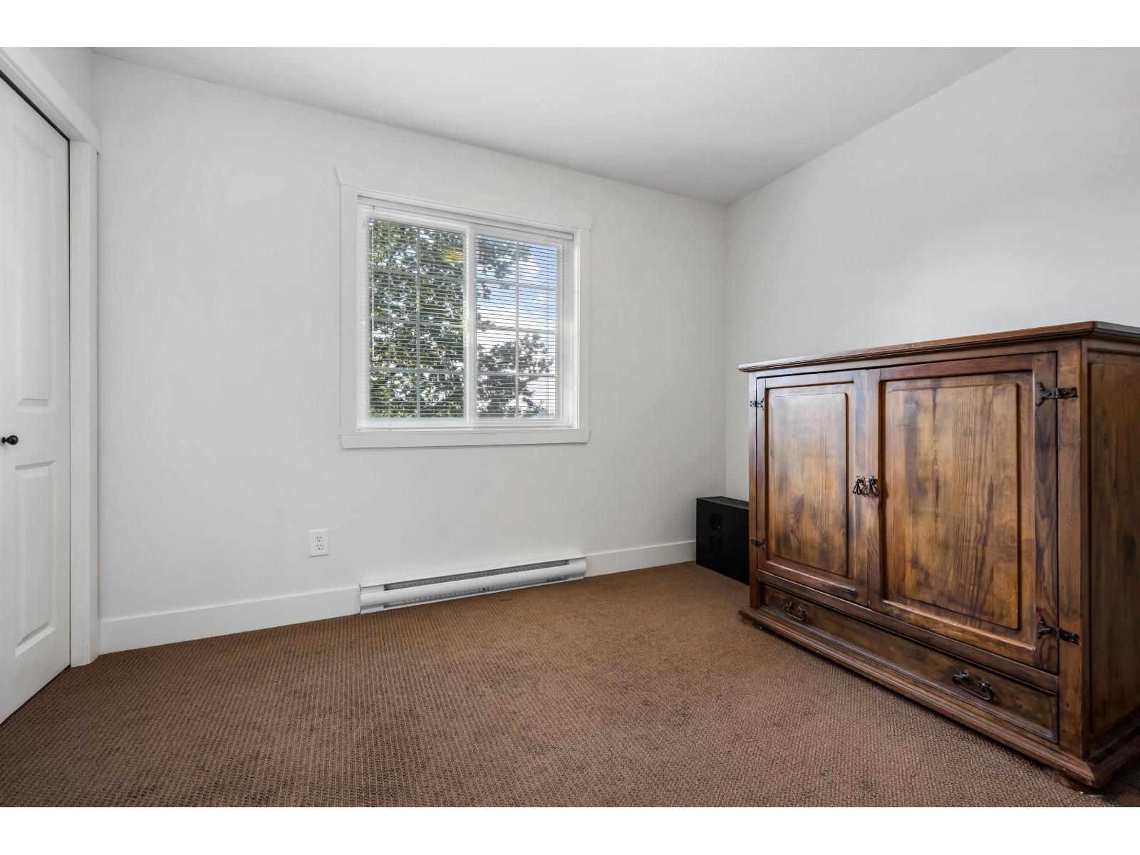 3 Bed, 2 Bath House for Sale in Chilliwack – 23 5805 SAPPERS WAY, Garrison Crossing, Chilliwack – MLS# R3173470 - Image 29