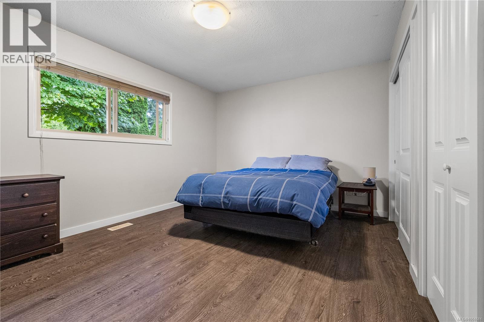 2170 Alder St S - Image 18