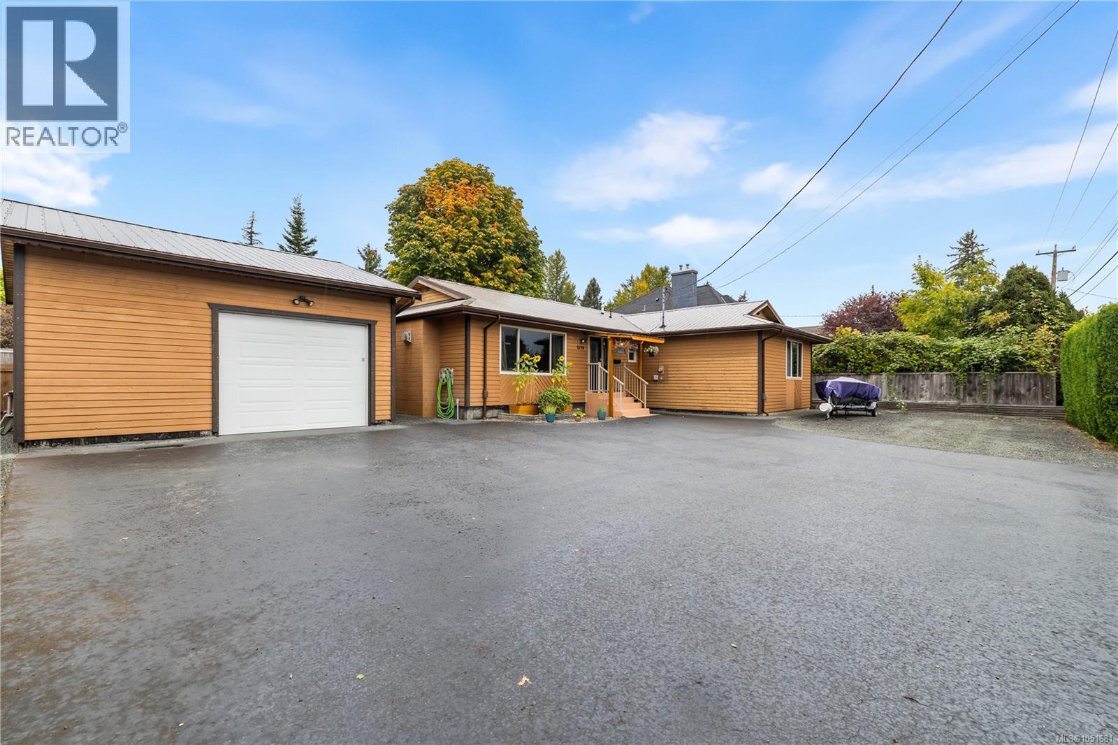 2170 Alder St S - Image 3