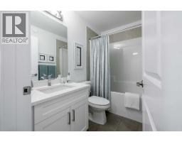 713 Clearview Green - photo 11