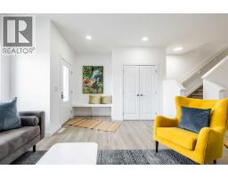 713 Clearview Green - photo 1