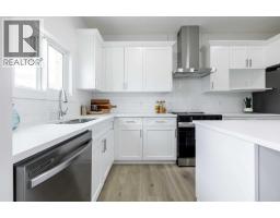 713 Clearview Green - photo 7