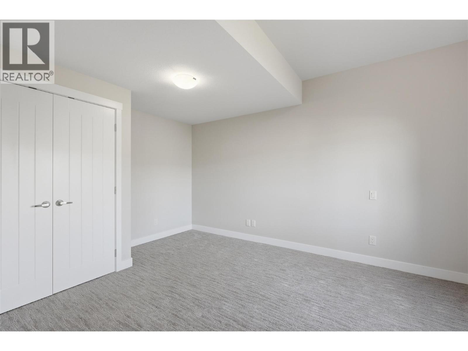 #106 1939 COLDWATER Drive - 49