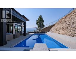 Den - 740 Pinehaven Court, Kelowna, BC V1V2Y3 Photo 16
