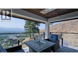740 Pinehaven Court, Kelowna, BC V1V2Y3 Photo 32