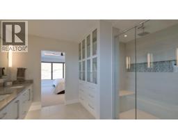 740 Pinehaven Court, Kelowna, BC V1V2Y3 Photo 34