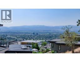740 Pinehaven Court, Kelowna, BC V1V2Y3 Photo 23