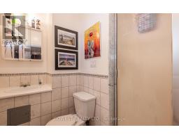 11 Kenneth Avenue, Toronto, ON M6P1J1 Photo 12