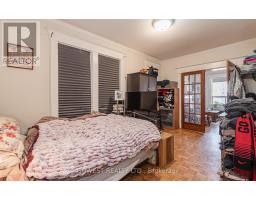 11 Kenneth Avenue, Toronto, ON M6P1J1 Photo 6