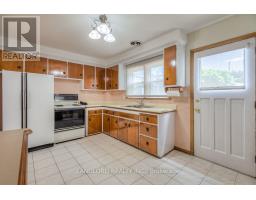 85 Greenlaw Avenue, Toronto, ON M6H3V8 Photo 8