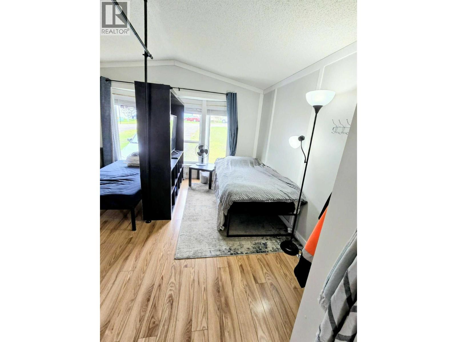 21 Champlain Place - Image 5