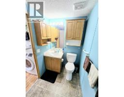 21 Champlain Place, Elkford, BC V0B1H0 Photo 8