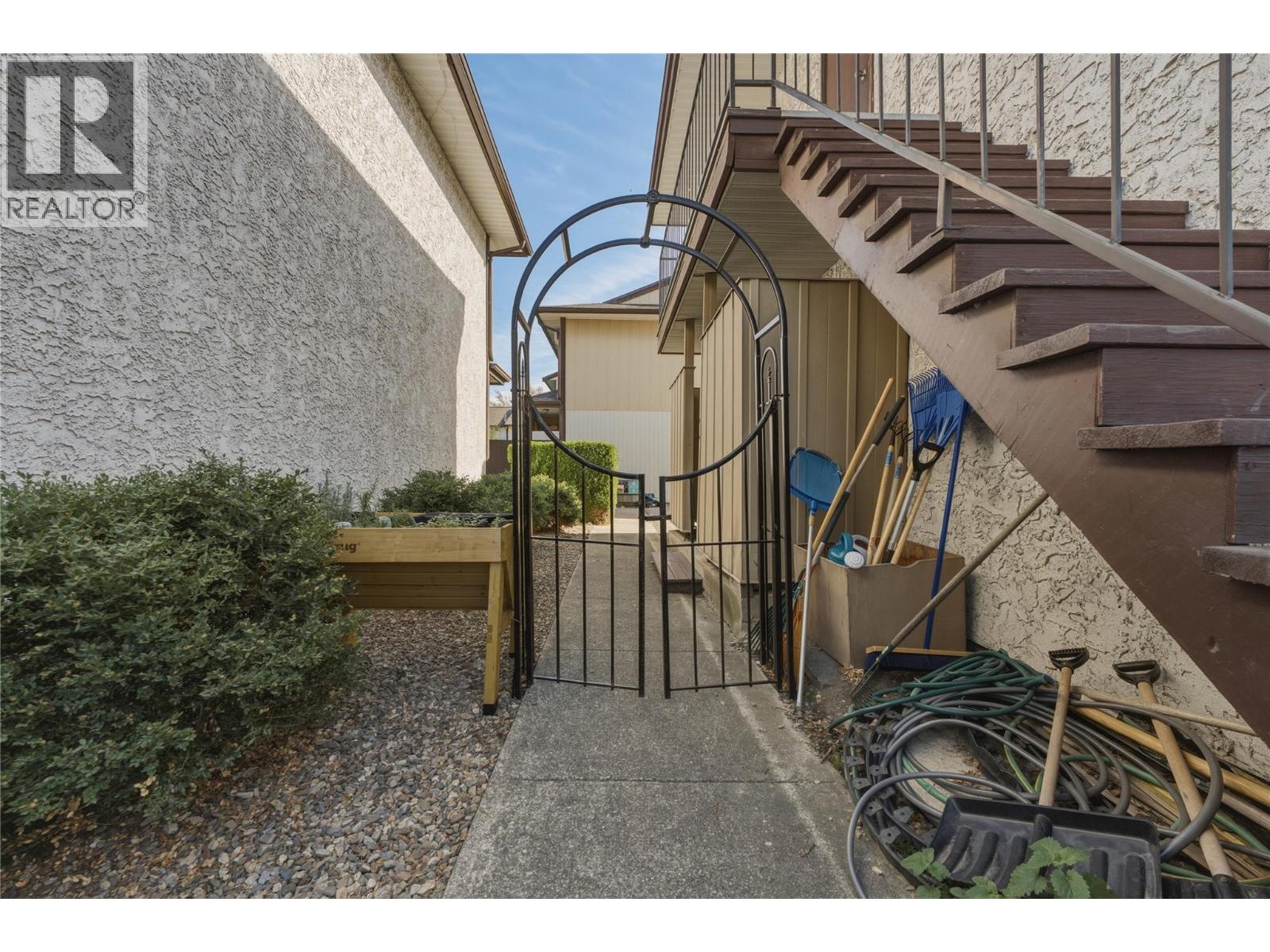 #103 4100 24 Avenue - 42