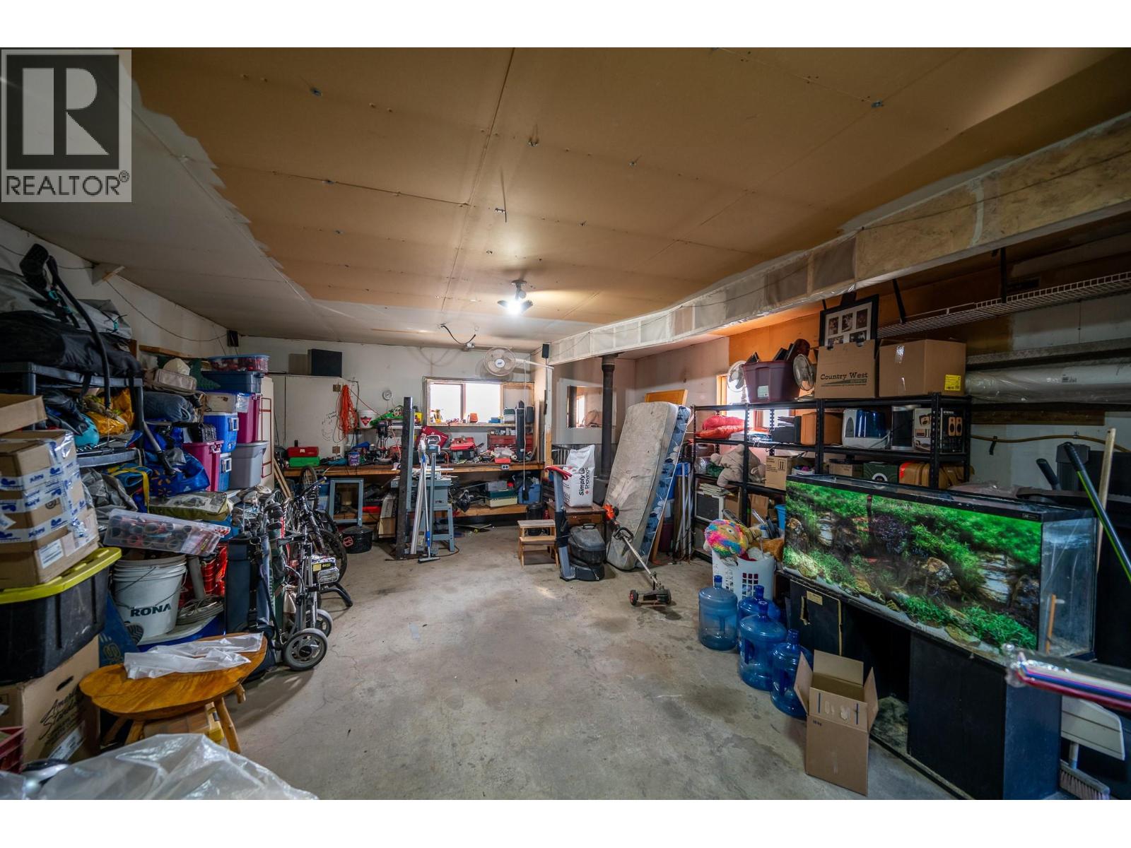 7941 Yellowhead Highway, Kamloops