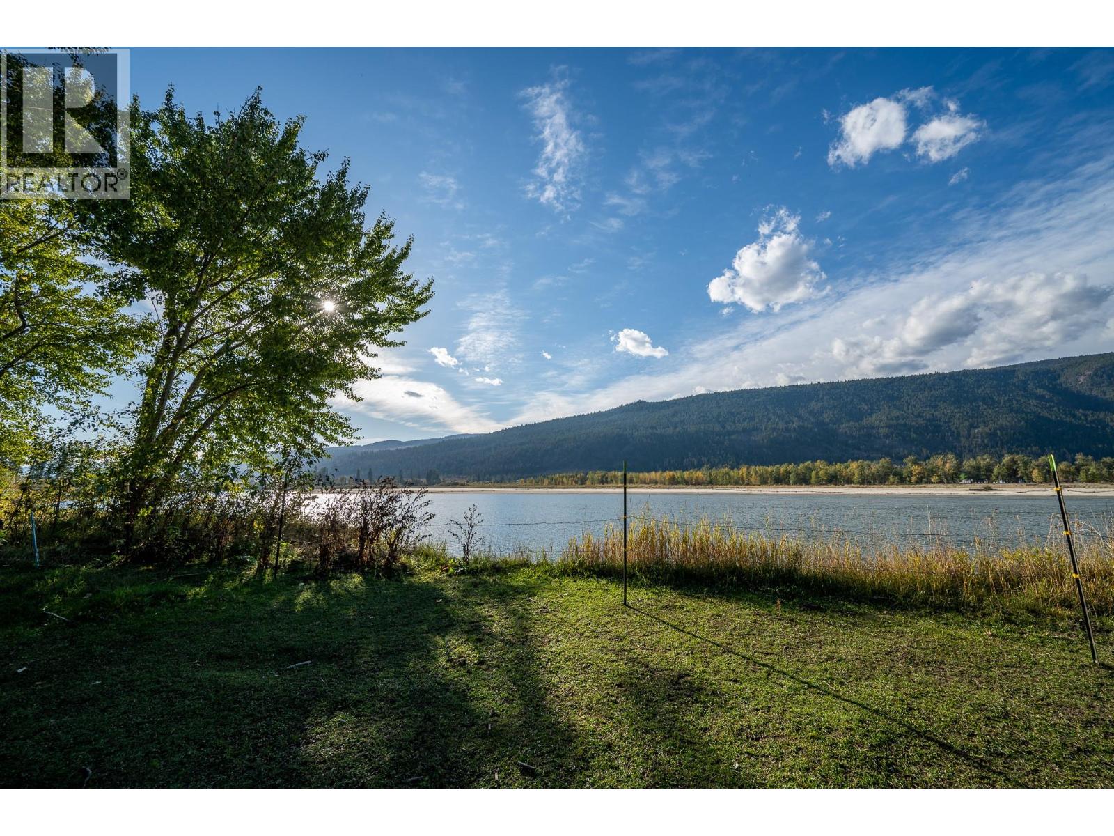 7941 Yellowhead Highway, Kamloops