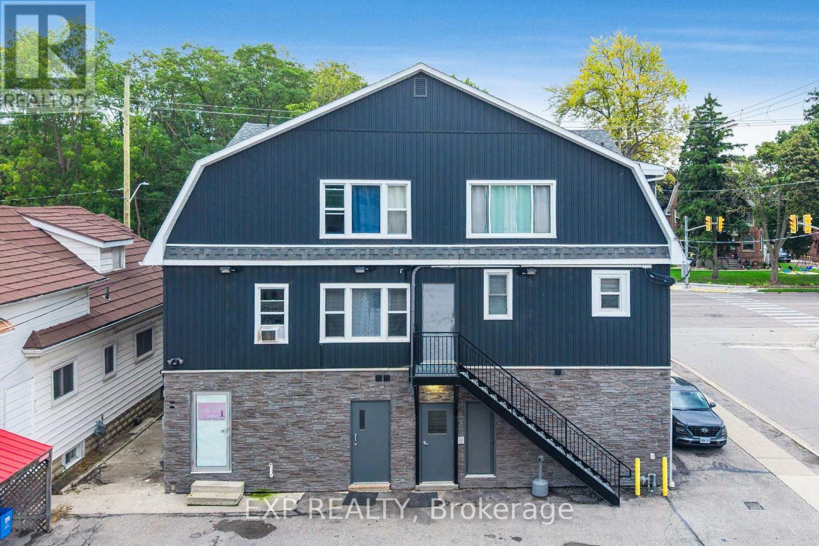 241 Grand Avenue East, Chatham-Kent, ON photo 32