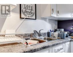 241 Grand Avenue E, Chatham Kent, ON N7L1W7 Photo 8