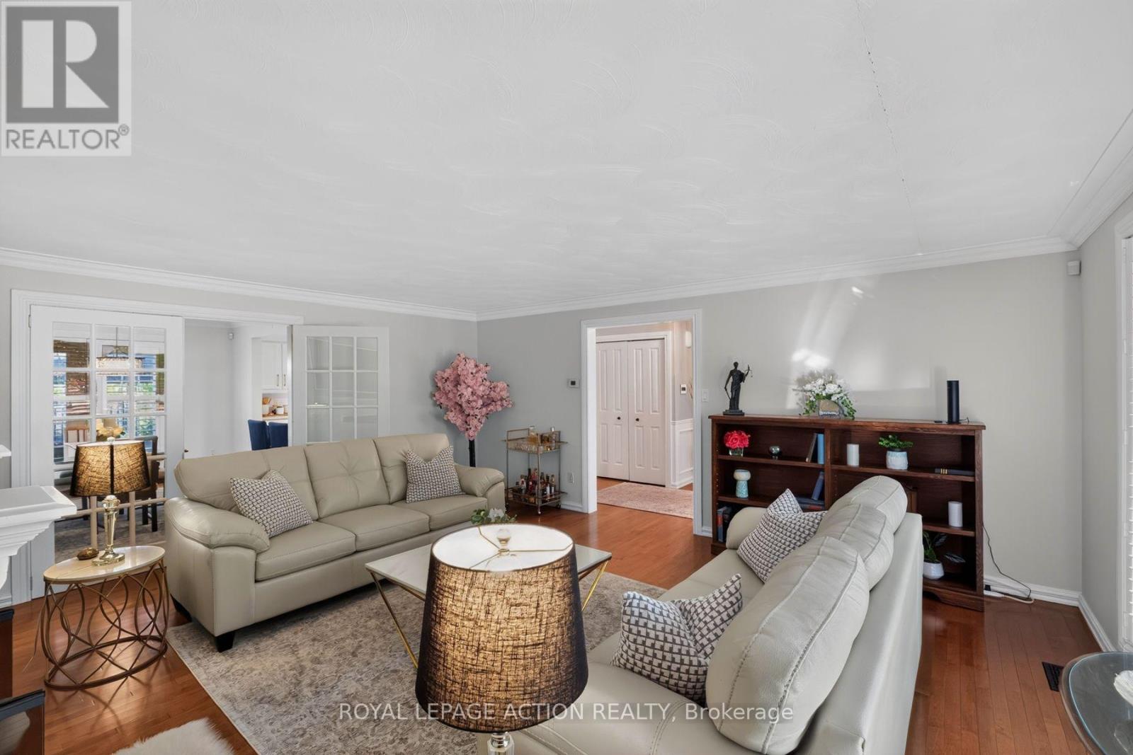 20 Japonica Crescent, Brantford, ON photo 10