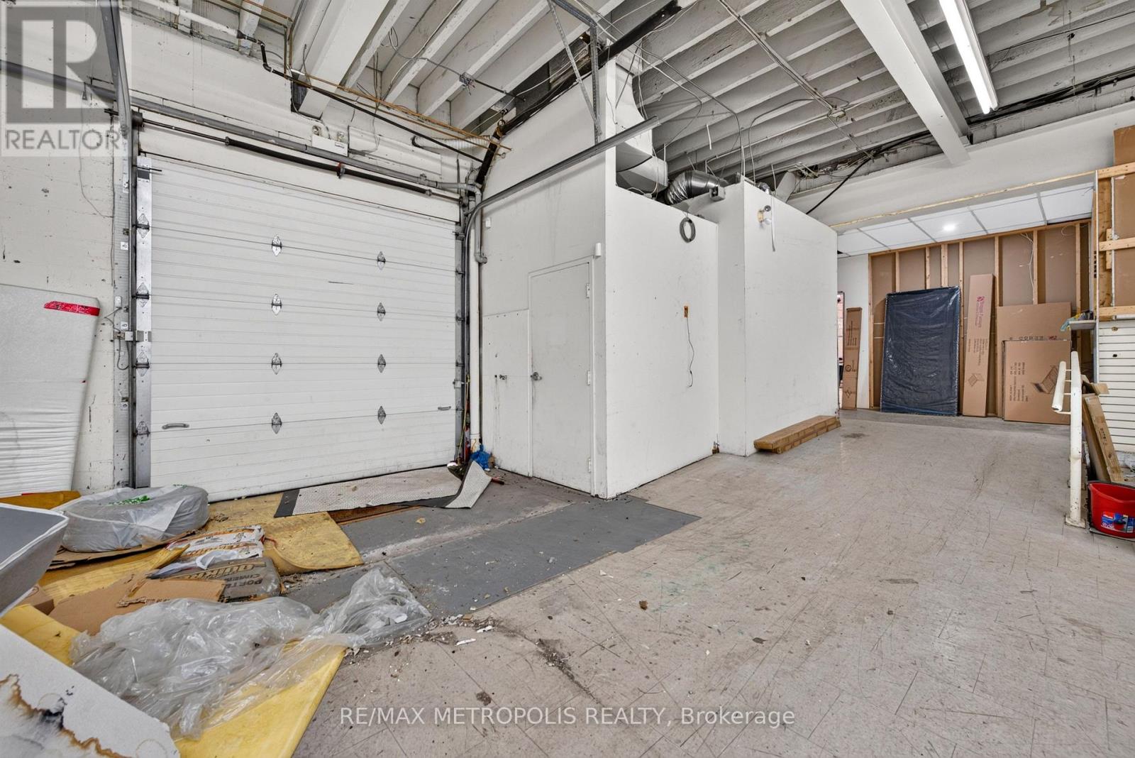 551 YORK STREET, London East (East K) — photo 7