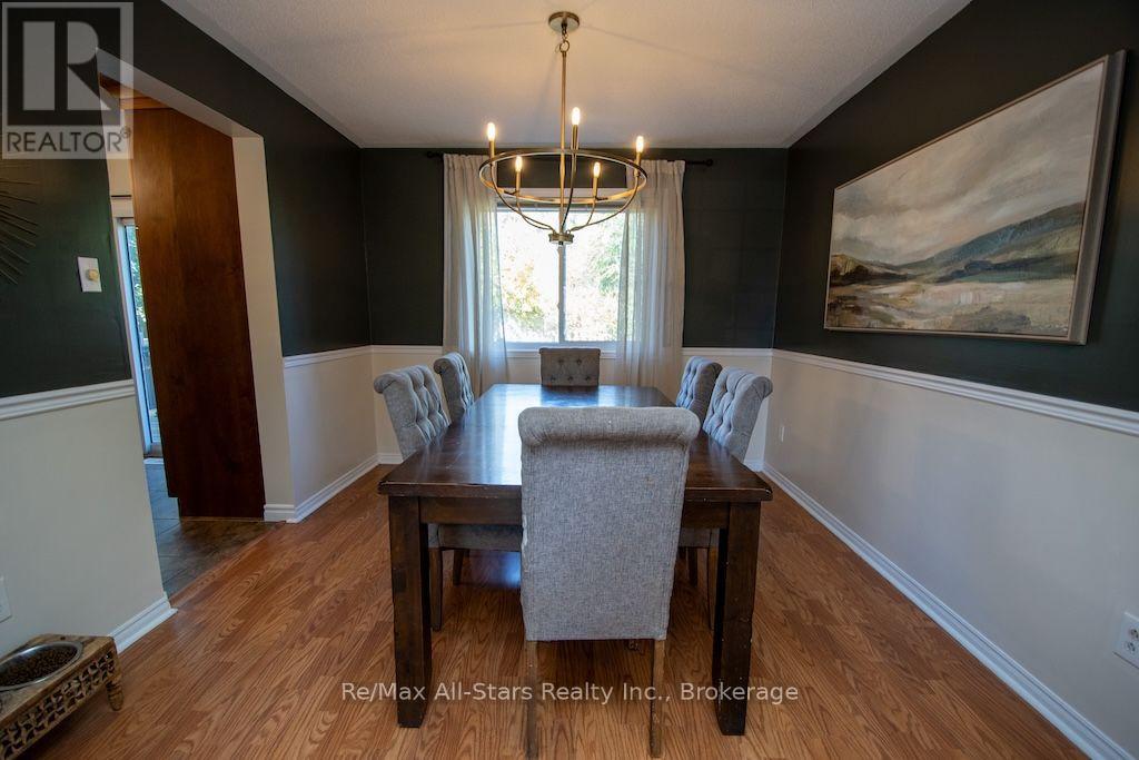 1118 HUNTINGTON CIRCLE - 10