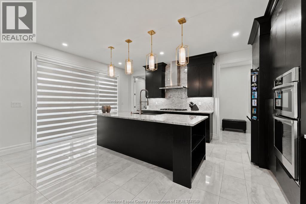 570 Orchards Crescent — photo 7