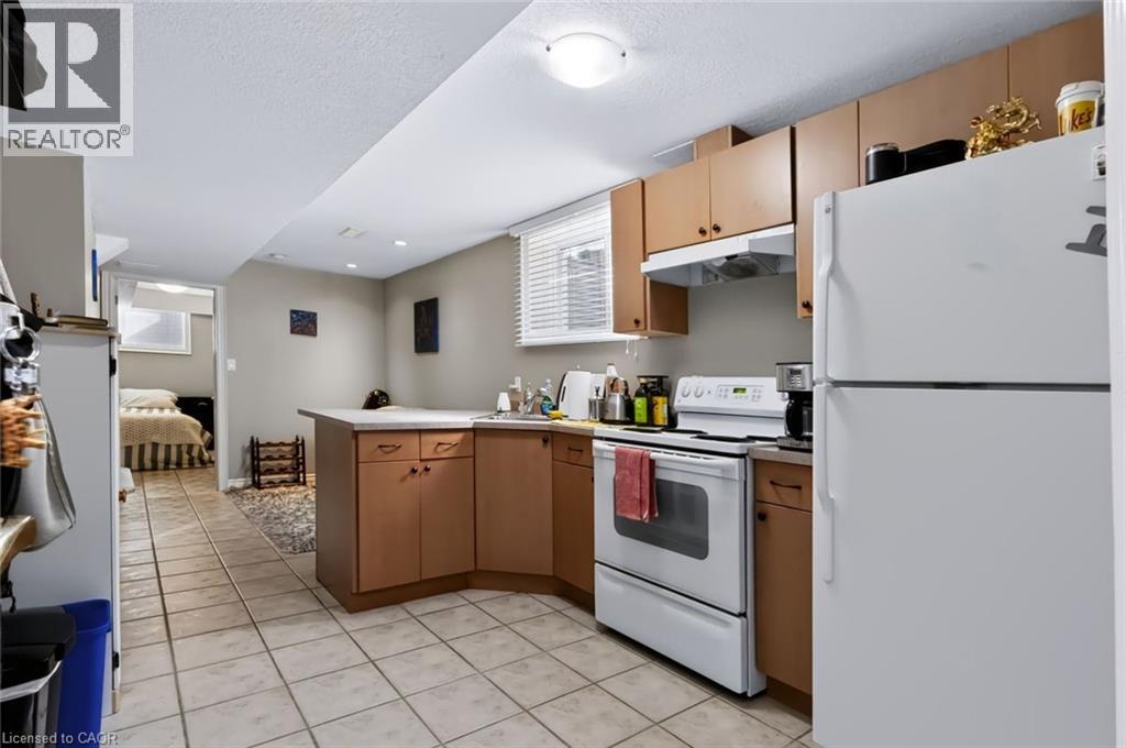 4970 Kennedy Street — photo 26