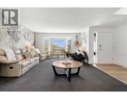 127 Edgewood Drive NW - photo 4