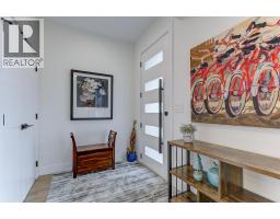 4pc Ensuite bath - 747 Patterson Avenue Unit# 2, Kelowna, BC V1Y5C9 Photo 6