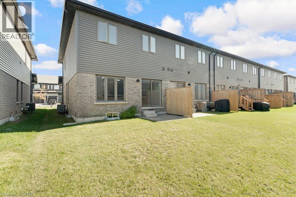 45 JUNE CALLWOOD Way - 47