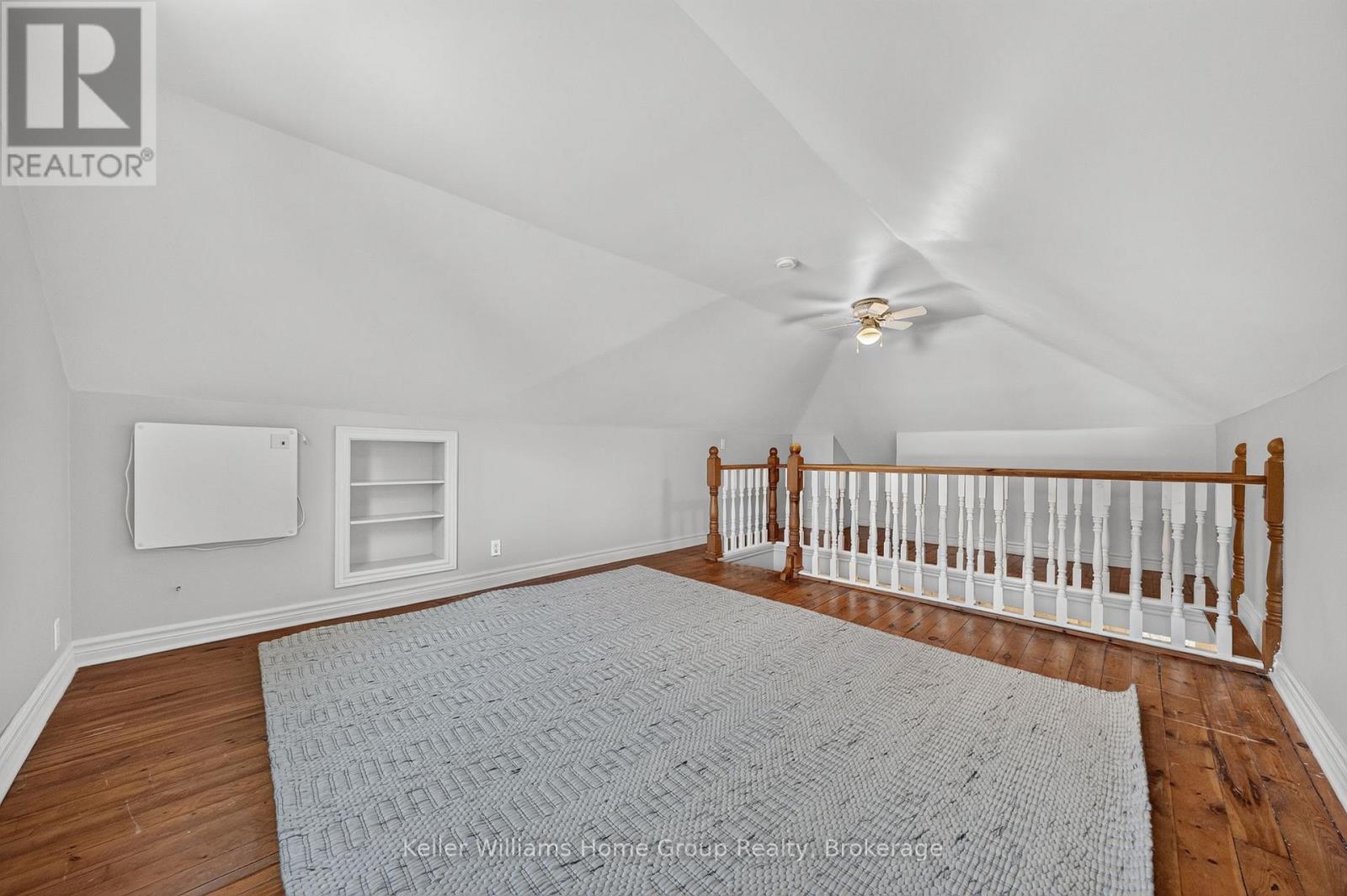 130 YORKSHIRE STREET N - Image 34