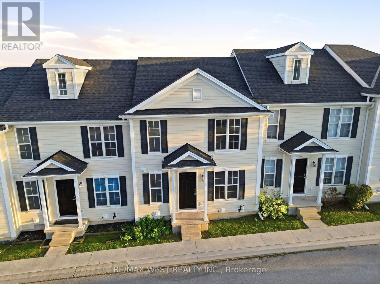 11- 600 Sarnia Road, London North, ON photo 34