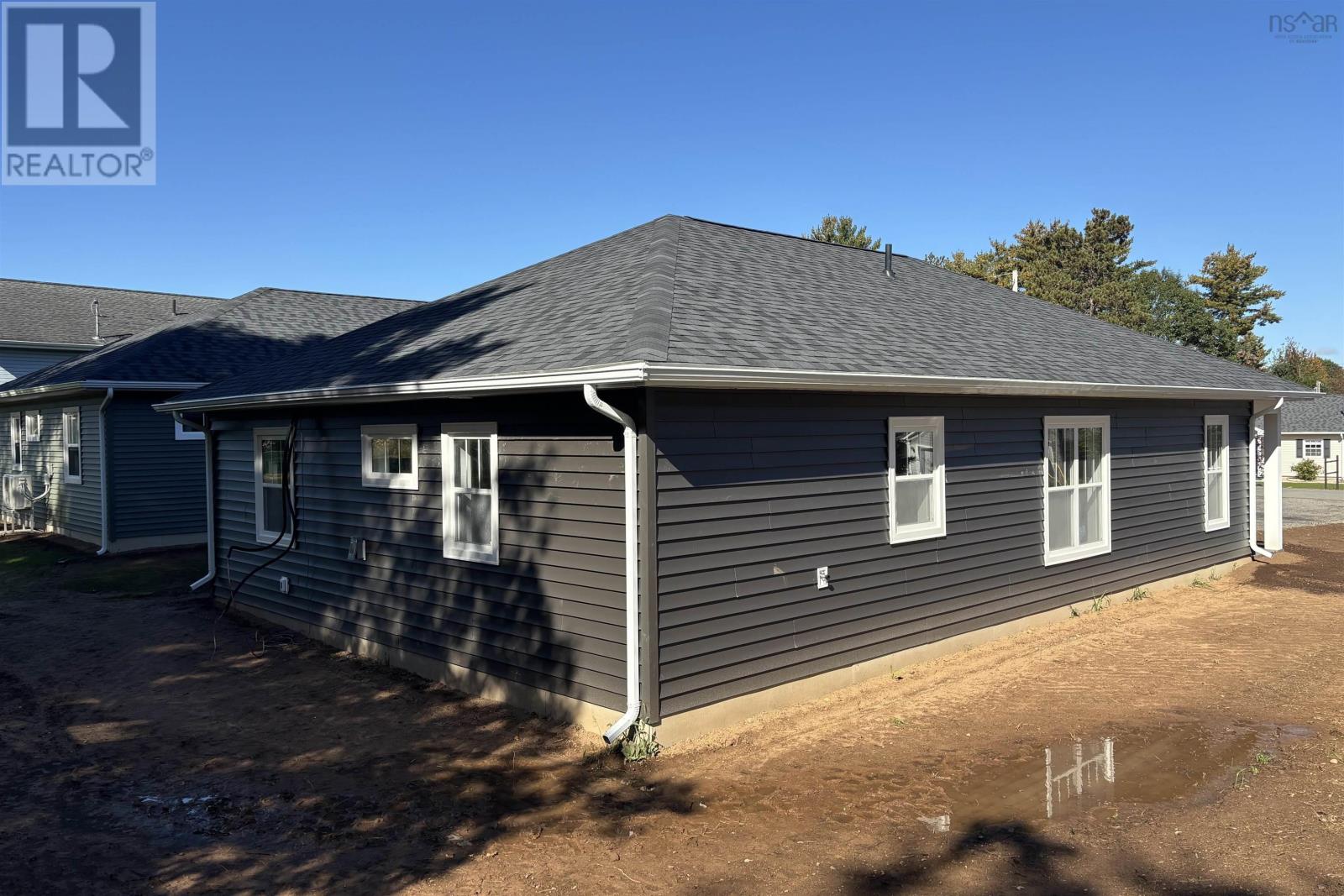 16 Hale Road - 10