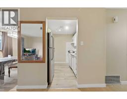419 Huntsville Crescent NW - photo 12