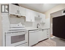 419 Huntsville Crescent NW - photo 14