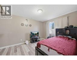 419 Huntsville Crescent NW - photo 43