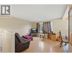 419 Huntsville Crescent NW - photo 9